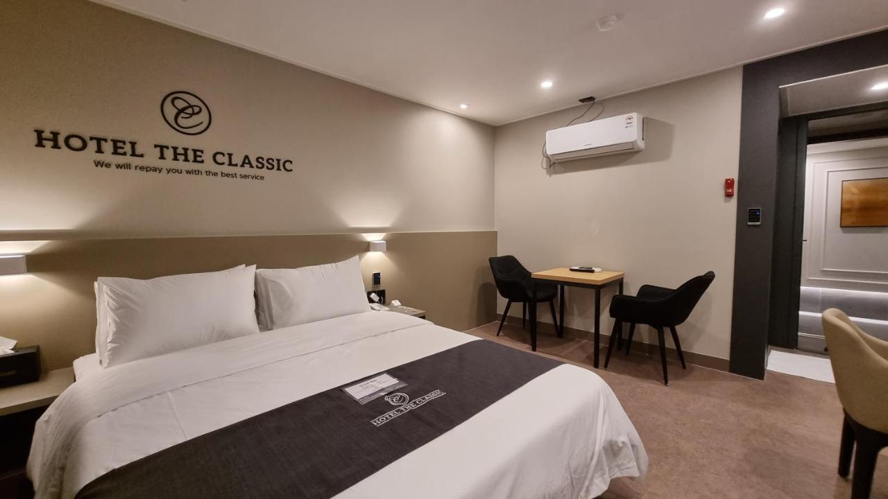 Hotel The Classic Ilsan Ni Exteriör bild