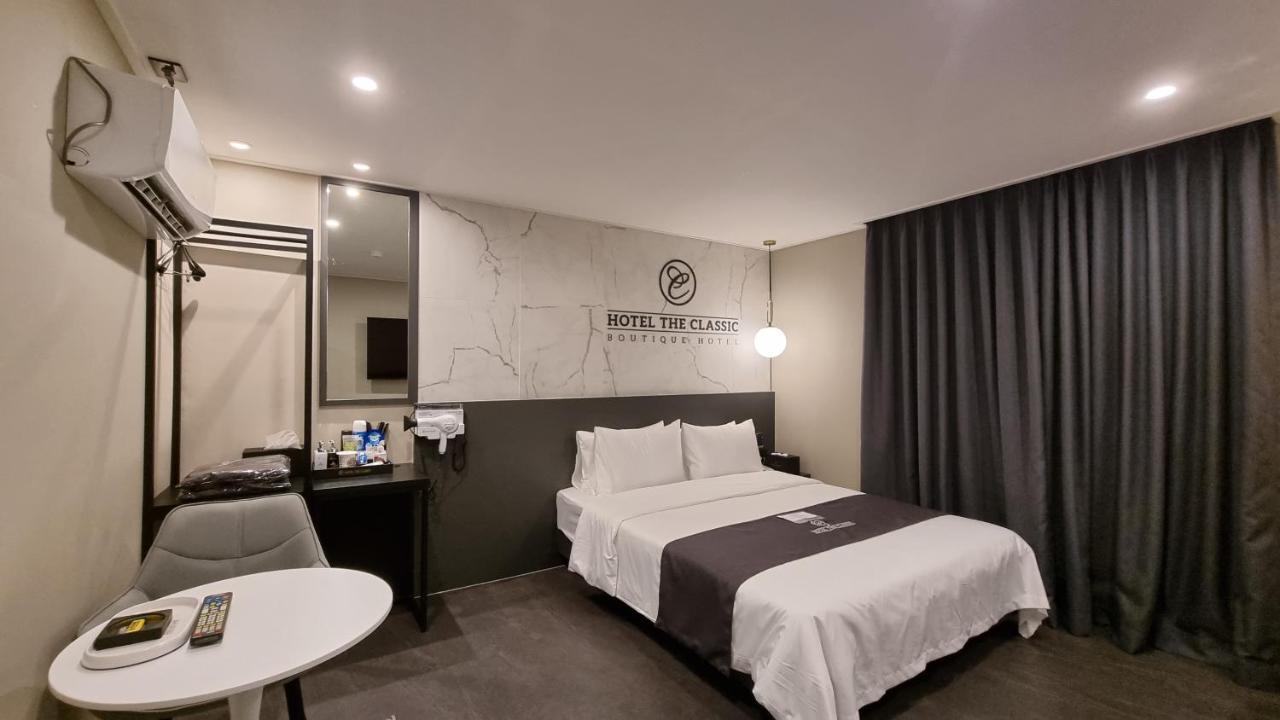 Hotel The Classic Ilsan Ni Rum bild